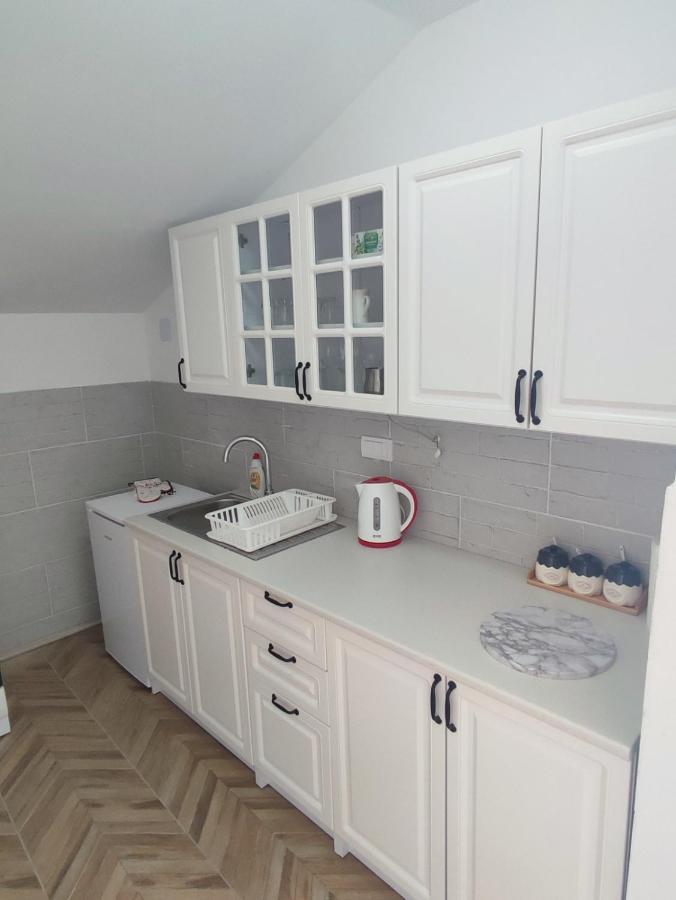 Apartman Flora Vrdnik Buitenkant foto