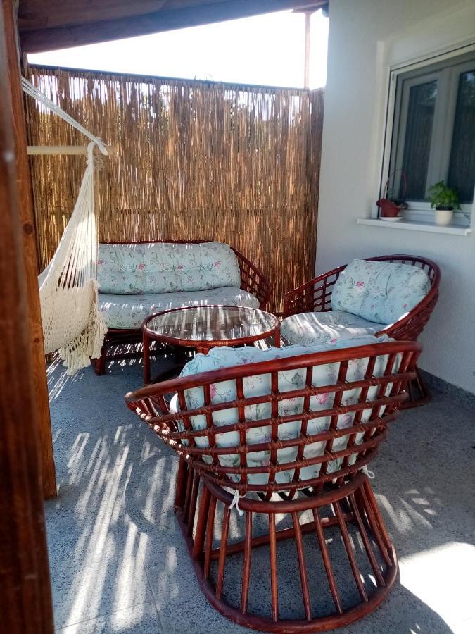 Apartman Flora Vrdnik Buitenkant foto